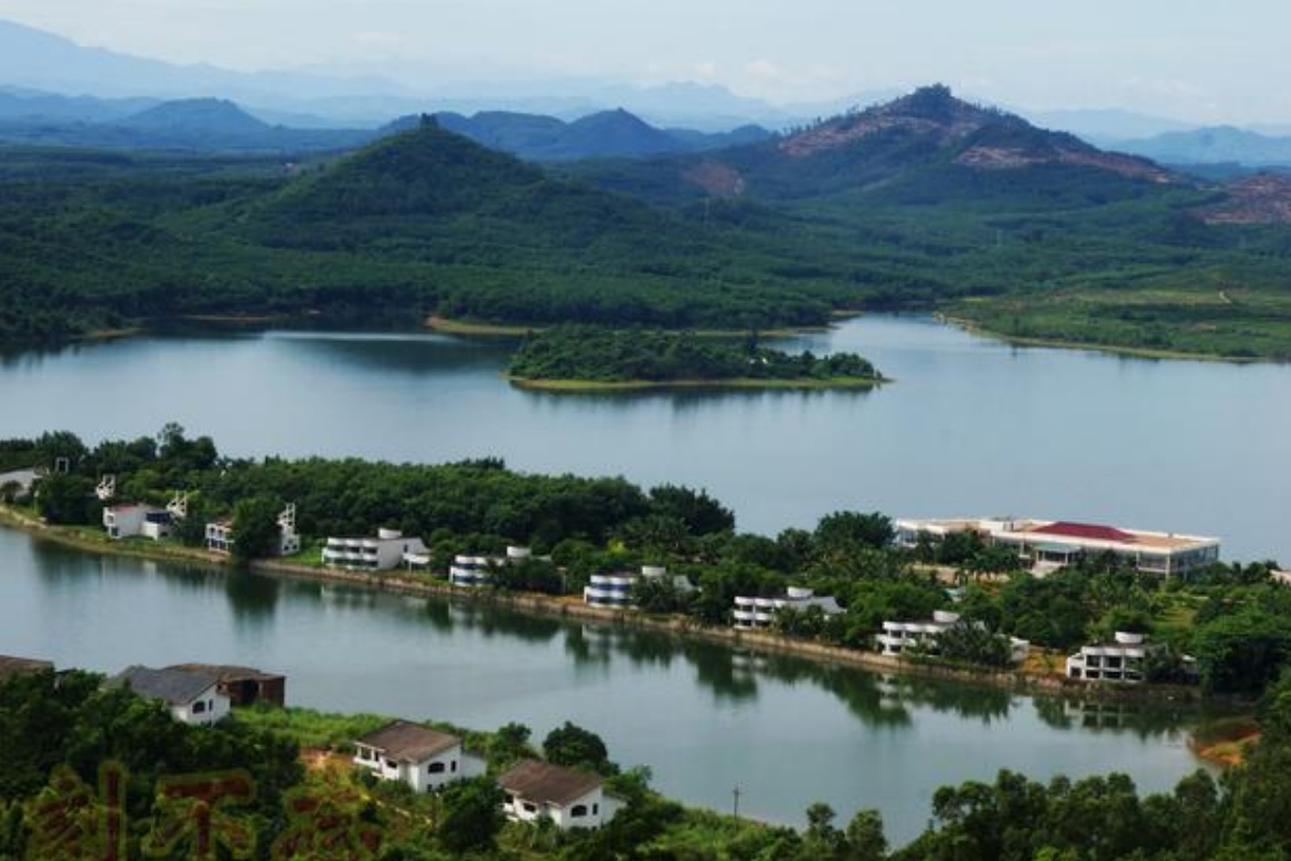 Yunyue Lake